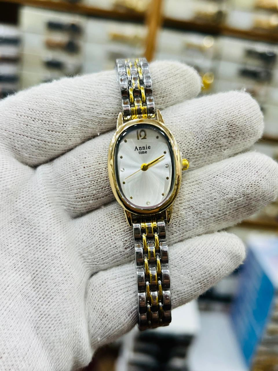 Laides MosT Beautiful Watch ⌚️