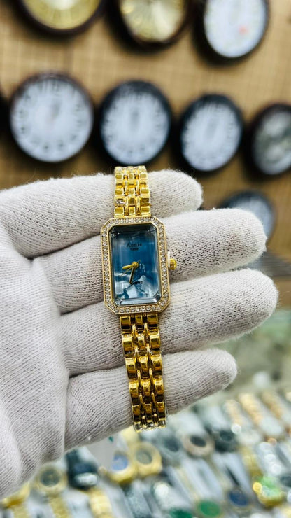 Laides MosT Beautiful Watch ⌚️