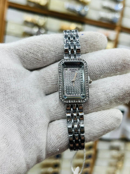 Laides MosT Beautiful Watch ⌚️