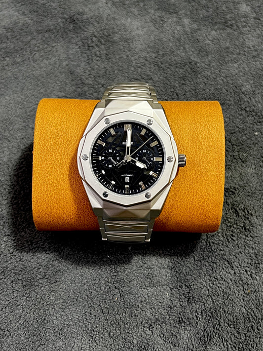 HUBLOT SEMI AUTO WATCH ⌚️