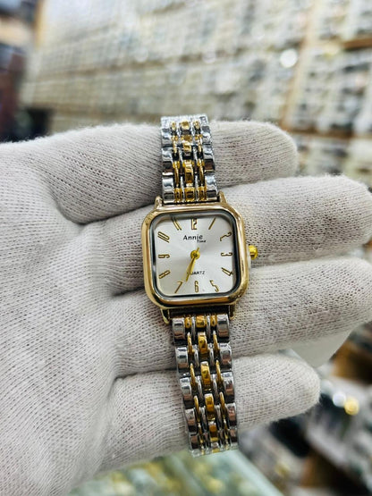 Laides MosT Beautiful Watch ⌚️