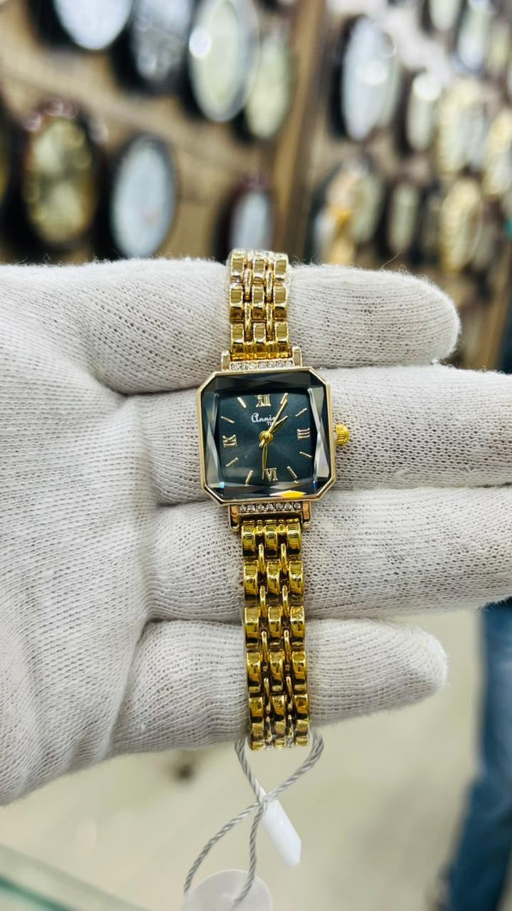 Laides MosT Beautiful Watch ⌚️