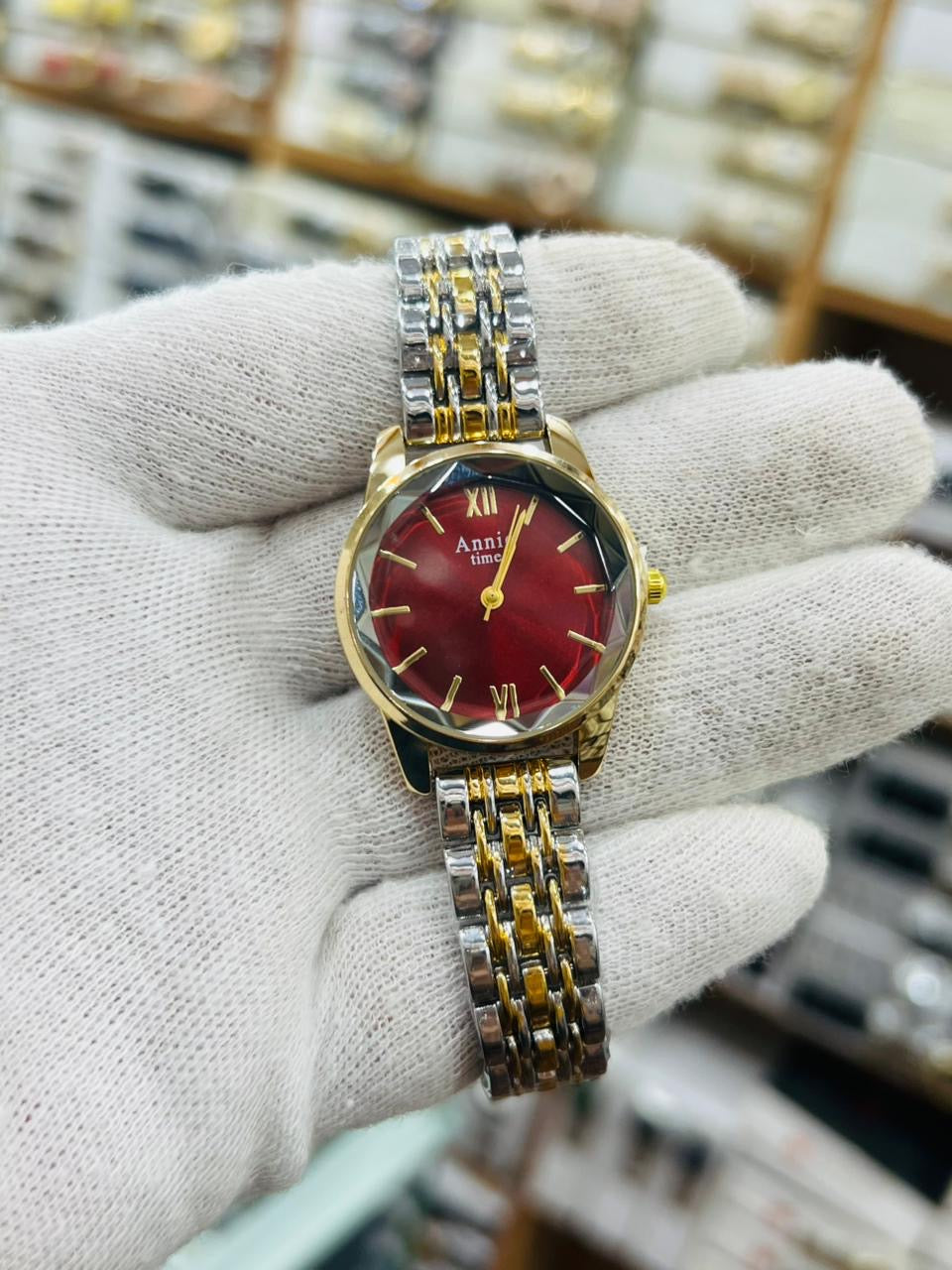 Laides MosT Beautiful Watch
