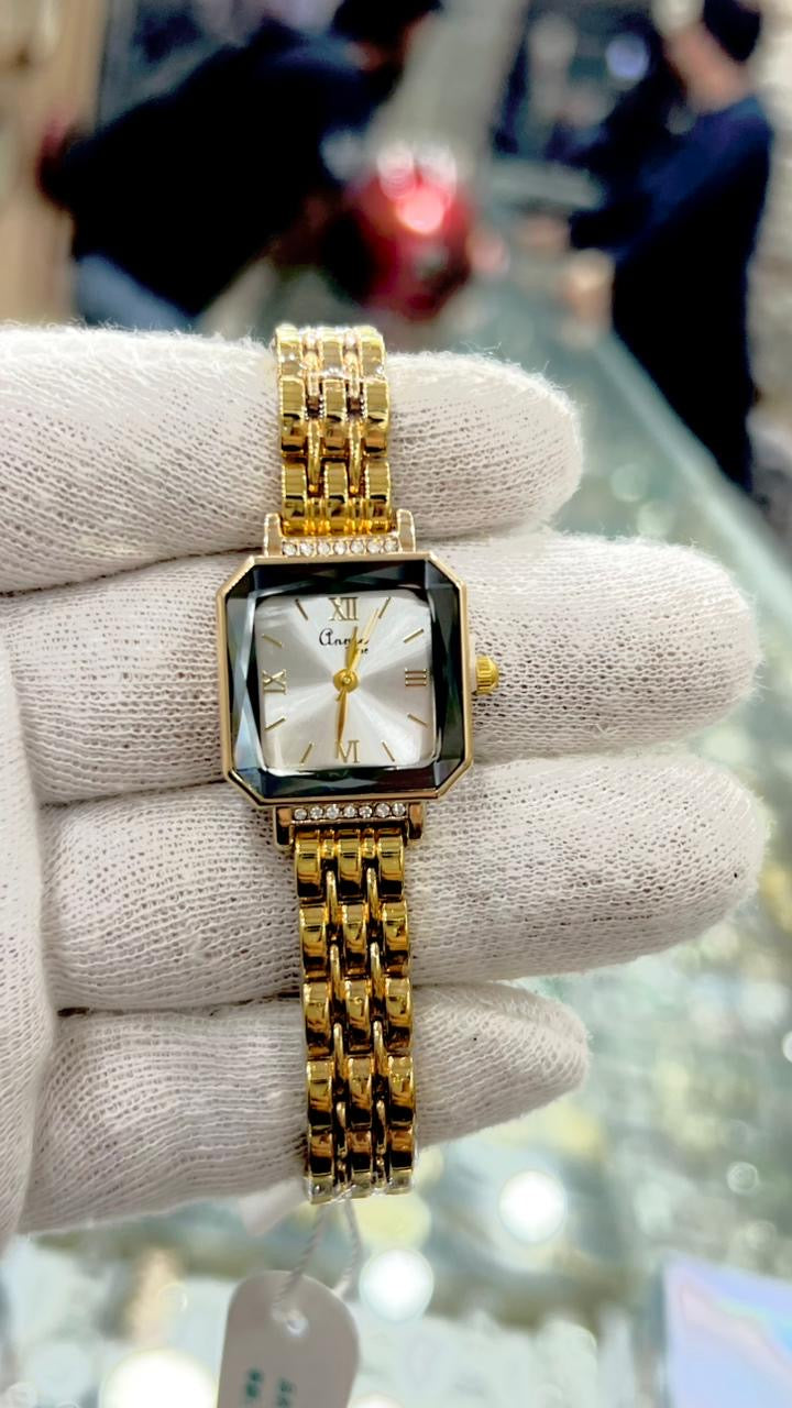 Laides MosT Beautiful Watch ⌚️