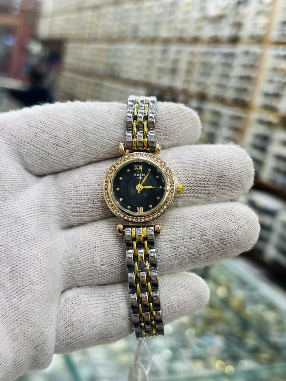 Laides MosT Beautiful Watch
