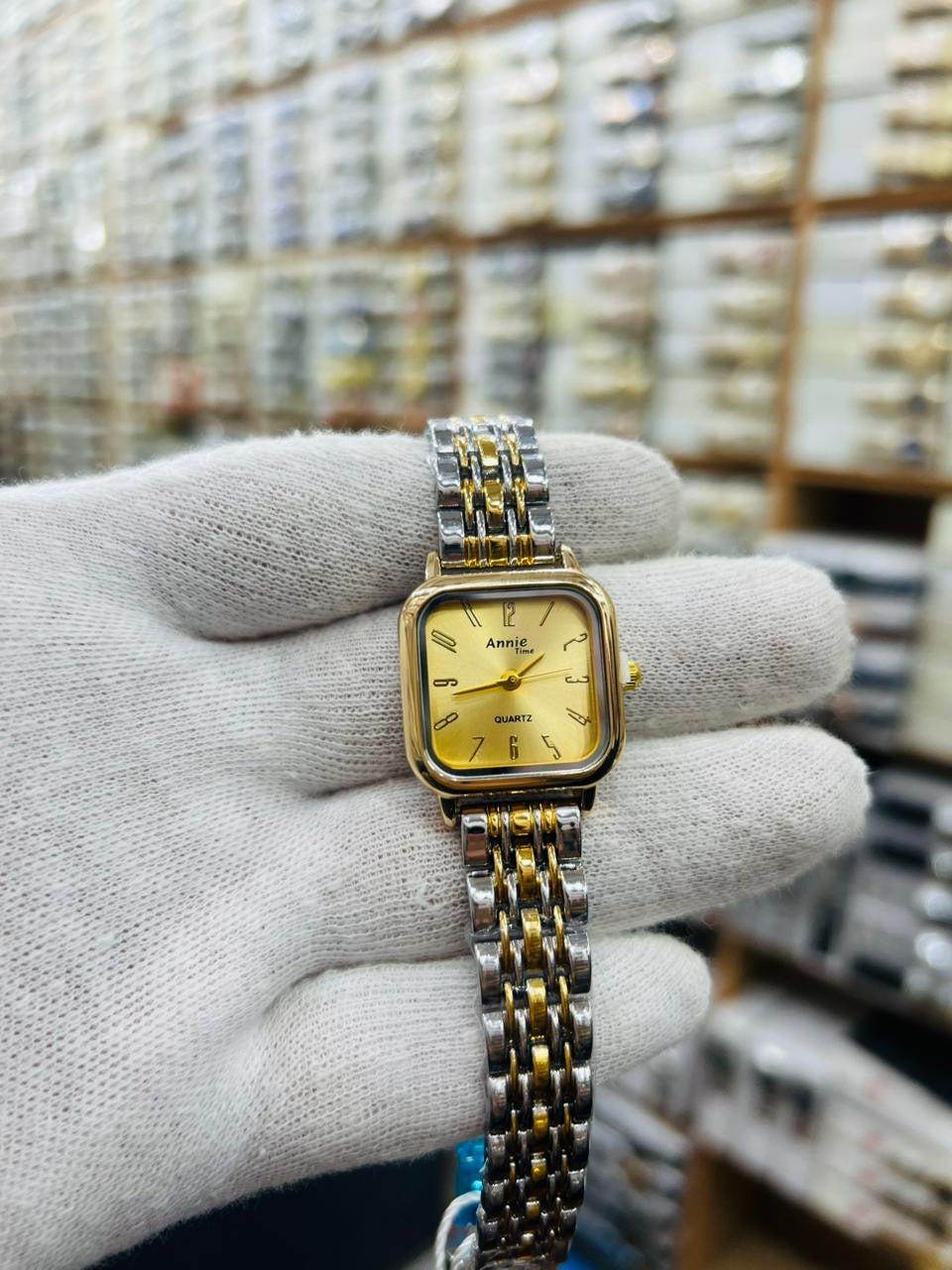 Laides MosT Beautiful Watch ⌚️